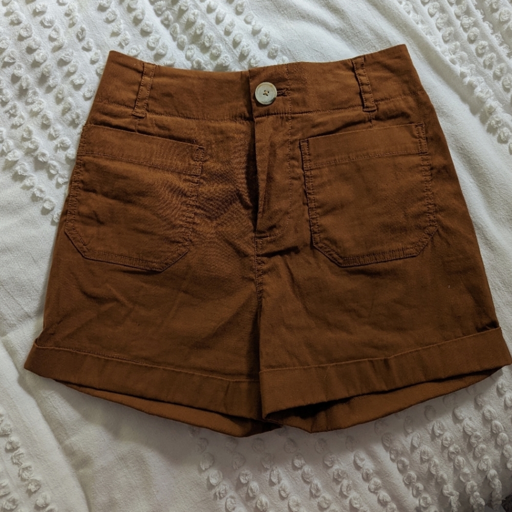 Anthropologie high waisted shorts size 26